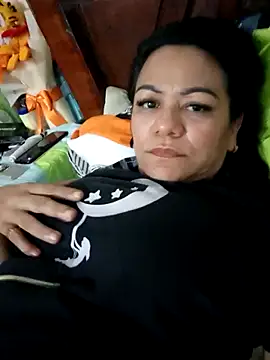 Dafne 77 online show from April 8, 2026, 11:59 pm