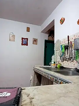 Dafne 77 online show from April 16, 2026, 10:49 am