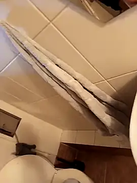 MalyHelikopter1234 online show from April 5, 2026, 4:42 am