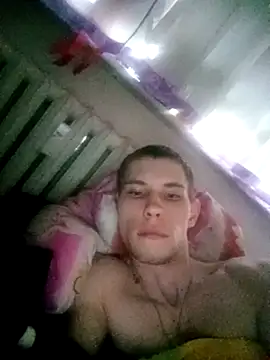 MalyHelikopter1234 online show from April 6, 2026, 4:57 am