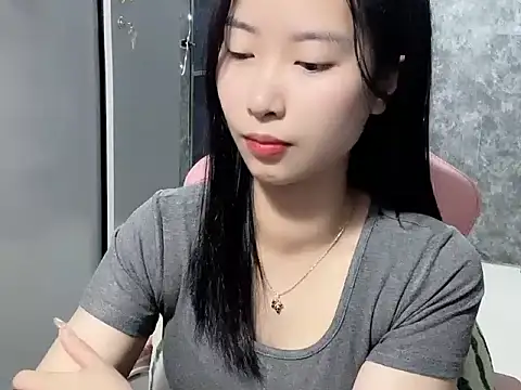 Linne6789 online show from March 8, 2026, 2:04 am