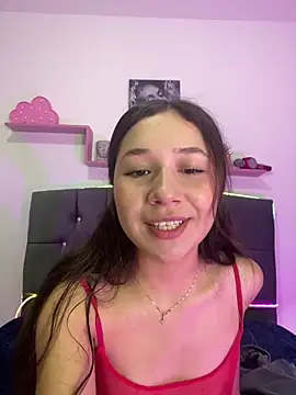 DULCE MARIA EF online show from February 8, 2026, 4:32 pm