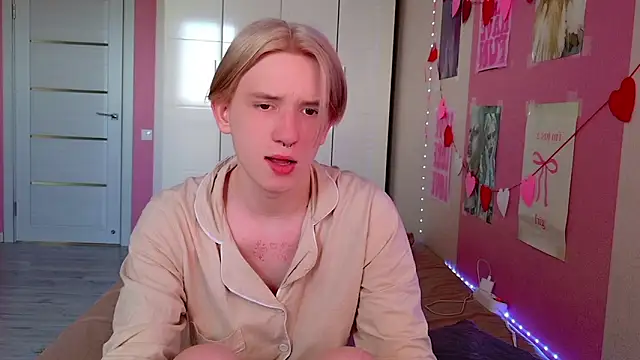 Ron Vilss online show from April 9, 2026, 6:19 am