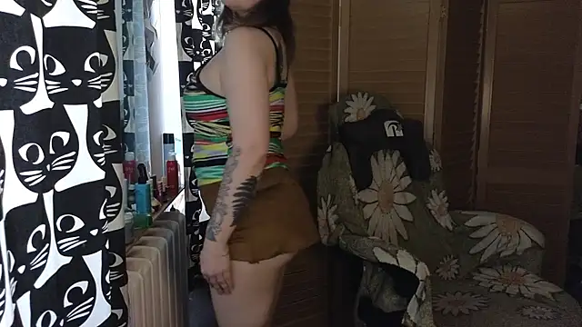 Snapshot of Ozalin_ chatting on May 20, 2026, 11:27 am Ozalin online show from May 20, 2026, 11:27 am