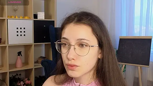 PamTrower online show from March 6, 2026, 3:03 am