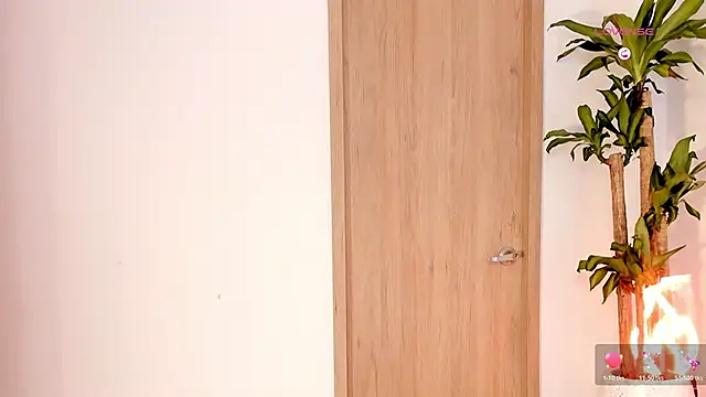 Chinese goddess  online show from April 21, 2026, 10:32 am