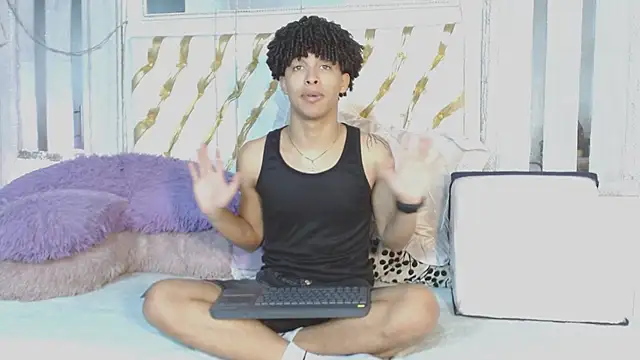 ian smith  online show from April 20, 2026, 11:35 am