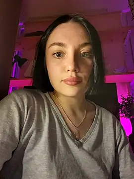 HotDevilGirl  online show from February 1, 2026, 5:11 pm