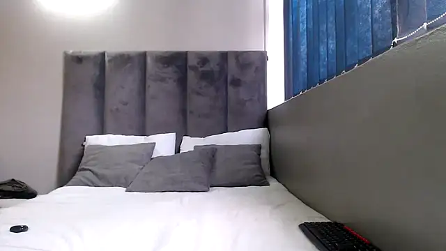 SexyLaylahx online show from March 3, 2026, 11:27 am