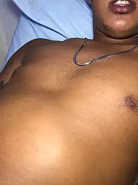  Usher online show from March 4, 2026, 6:03 pm