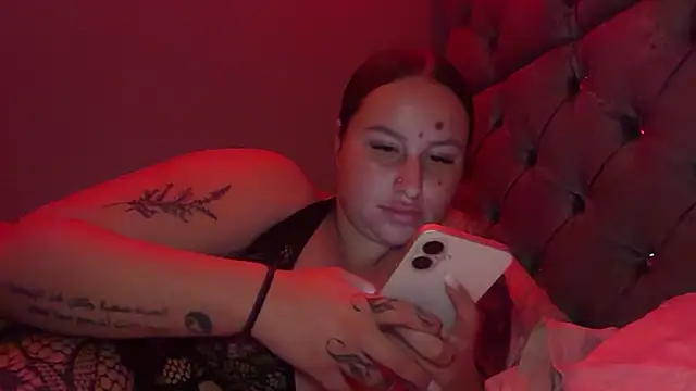 MissSophhh online show from February 10, 2026, 10:25 pm