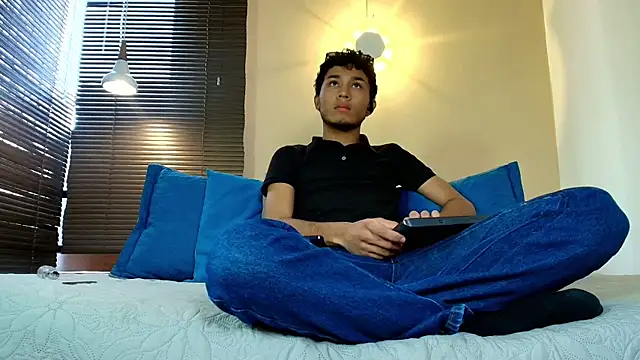 Damon Salvarote S online show from March 28, 2026, 7:02 pm