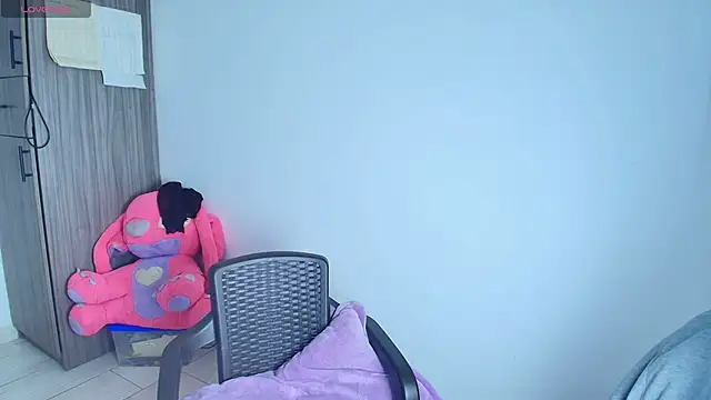 alys love online show from April 19, 2026, 1:32 pm