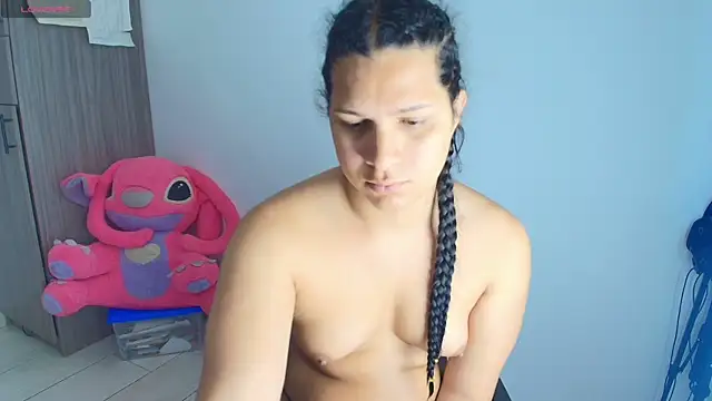 Snapshot of alys_love chatting on May 10, 2026, 2:22 pm alys love online show from May 10, 2026, 2:22 pm