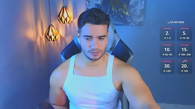 AndresRodriguez1 online show from April 18, 2026, 11:38 pm