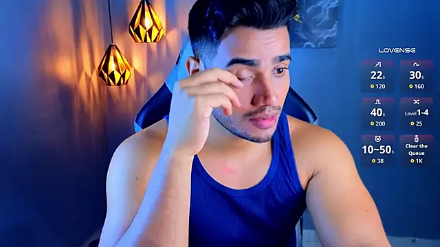 AndresRodriguez1 online show from April 20, 2026, 11:28 pm