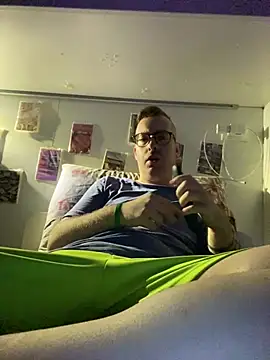 Snapshot of io1Elian chatting on May 31, 2026, 7:37 pm io1Elian online show from May 31, 2026, 7:37 pm