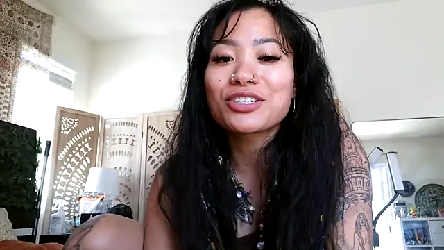 Snapshot of 222goddess444you chatting on May 12, 2026, 6:27 pm 222goddess444you online show from May 12, 2026, 6:27 pm