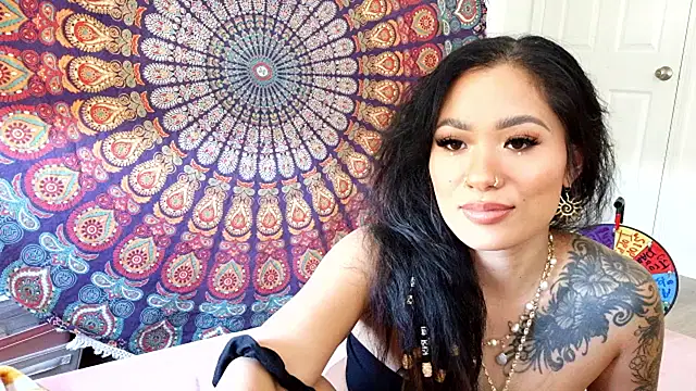 Snapshot of 222goddess444you chatting on June 4, 2026, 10:49 pm 222goddess444you online show from June 4, 2026, 10:49 pm