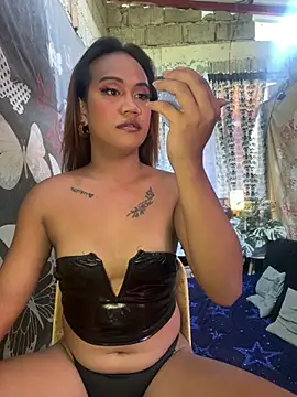 Queen-barbie online show from April 21, 2026, 3:13 am