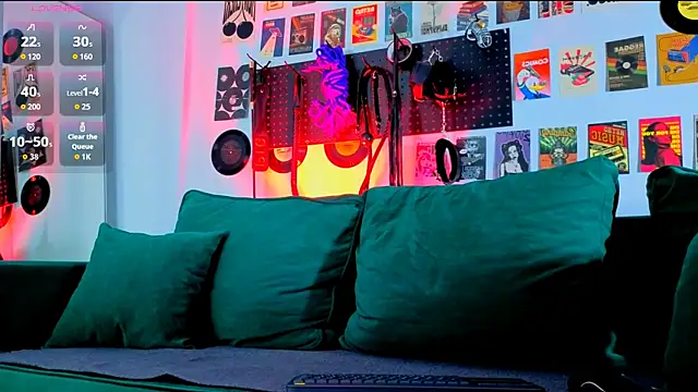 SugarSoot online show from April 20, 2026, 5:43 am