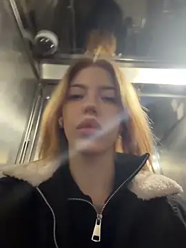 Jean Graay online show from April 22, 2026, 10:06 am