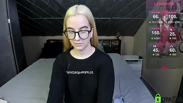 Naomi1Hinata online show from February 25, 2026, 3:16 am