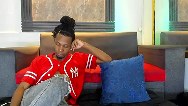 biig boy online show from April 12, 2026, 11:32 pm