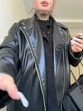 Chiibi online show from March 6, 2026, 10:23 am