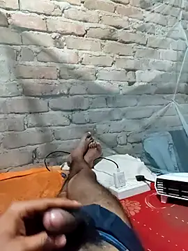 akku6147 online show from March 6, 2026, 6:59 pm