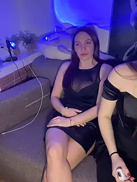 Monika3999 online show from February 11, 2026, 3:28 pm