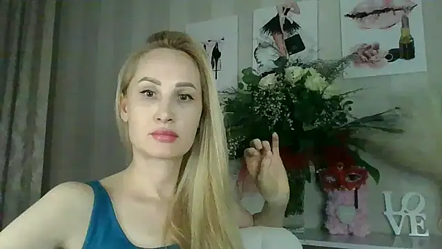 Kikki777 online show from February 15, 2026, 7:10 pm