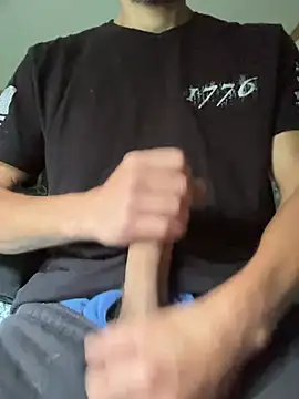 Snapshot of tommattsonn chatting on June 29, 2026, 10:26 am tommattsonn online show from June 29, 2026, 10:26 am