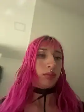 Maaddy LS online show from February 24, 2026, 8:51 pm