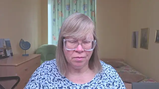 Emma Eclipsee online show from February 16, 2026, 7:26 am