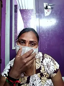 Tamil Hot Nisha online show from March 12, 2026, 6:47 pm