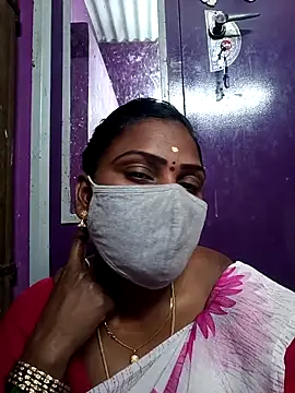 Tamil Hot Nisha online show from April 13, 2026, 4:34 pm