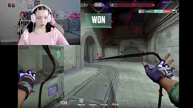 MollysLand online show from April 15, 2026, 9:05 am