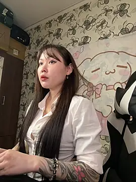 YukiiTYAN online show from February 26, 2026, 1:43 pm