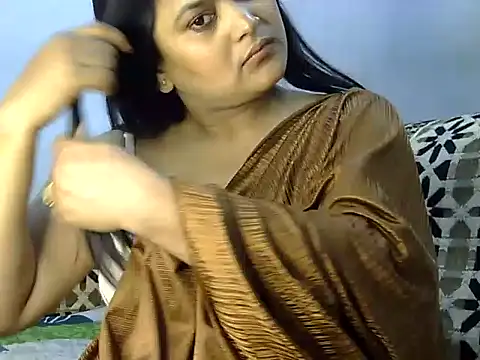 Snapshot of Miss-Prity chatting on May 8, 2026, 8:03 pm Miss-Prity online show from May 8, 2026, 8:03 pm