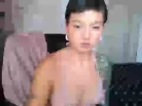 juaaanaaa online show from April 21, 2026, 1:17 pm