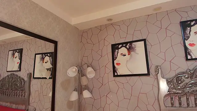 meganrousx online show from April 23, 2026, 1:35 pm