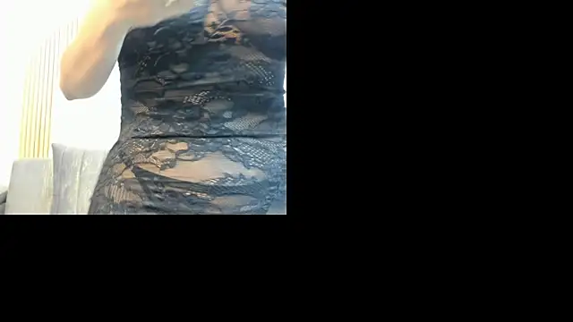 violet scott  online show from February 17, 2026, 10:45 am