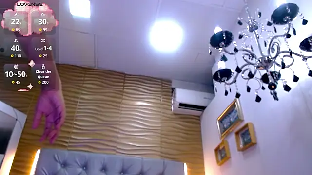 MariyaNovakie online show from April 11, 2026, 12:20 pm