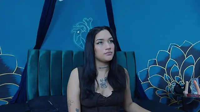 valery-vixen2 online show from February 20, 2026, 12:16 pm