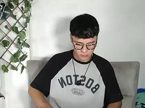 Snapshot of cooper_shiro chatting on July 23, 2026, 7:45 pm cooper shiro online show from July 23, 2026, 7:45 pm