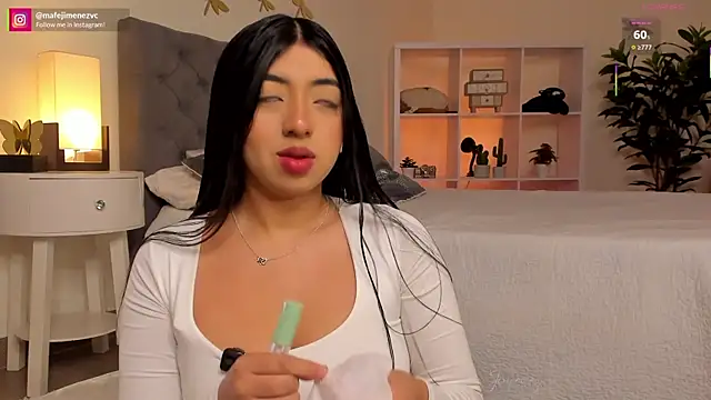 missvancouver online show from April 22, 2026, 12:50 pm