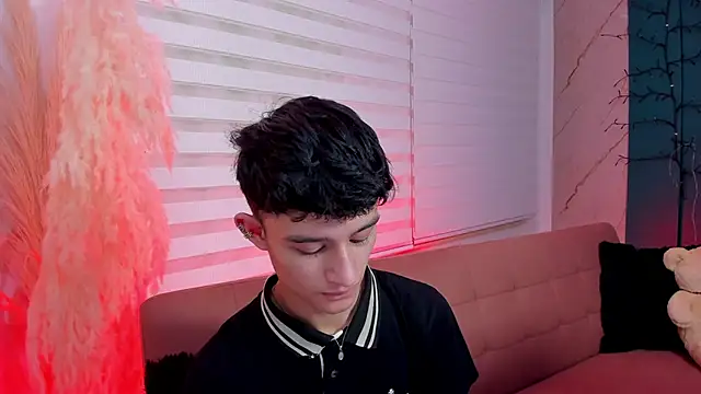 Patrick Howland  online show from February 26, 2026, 3:27 am