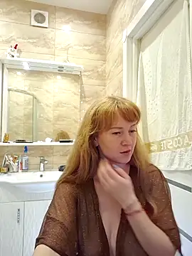 LanaBananaa  online show from April 13, 2026, 11:21 pm