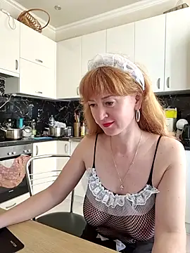 LanaBananaa  online show from April 20, 2026, 11:46 am